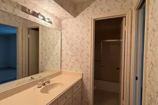 5622 Green Springs Dr, Houston, TX 77066 - Photo 12