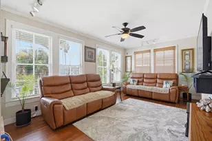 1020 Broadway St, Galveston, TX 77550 - Photo 16