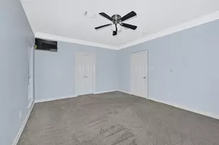 202 Cascade Pines Dr, Houston, TX 77049 - Photo 18