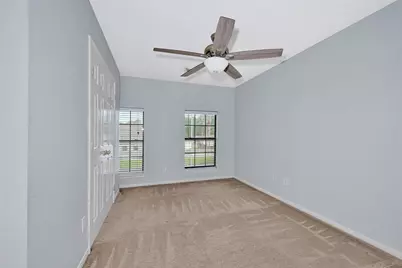 202 Cascade Pines Drive, Houston, TX 77049 - Photo 24