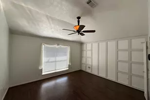 11839 Capitol Heights Dr, Houston, TX 77065 - Photo 16