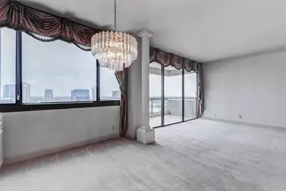 49 Briar Hollow Lane #1801, Houston, TX 77027 - Photo 18