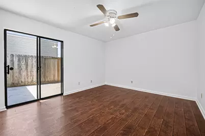 6401 Deihl Road #902, Houston, TX 77092 - Photo 8