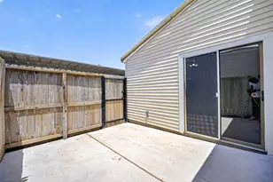 6401 Deihl Rd, Houston, TX 77092 - Photo 16