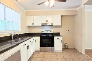 2602 N Red Cedar Cir, The Woodlands, TX 77380 - Photo 10