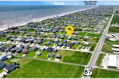 979 Fisherman Drive S, Crystal Beach, TX 77650 - Photo 2