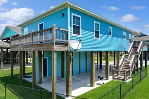 979 Fisherman Dr S, Crystal Beach, TX 77650 - Photo 28