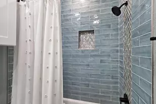 979 Fisherman Dr S, Crystal Beach, TX 77650 - Photo 14