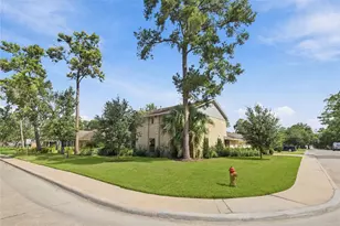 2711 Williamsburg Dr, Dickinson, TX 77539 - Photo 14
