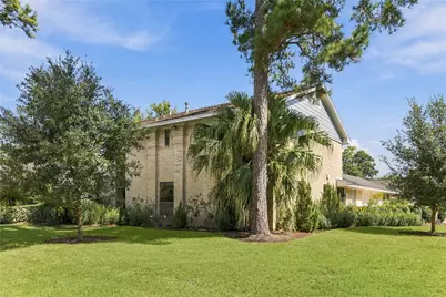 2711 Williamsburg Drive, Dickinson, TX 77539 - Photo 16