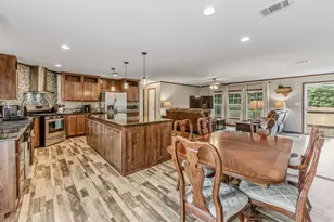 61 Kathryn Dr, Huntsville, TX 77320 - Photo 8