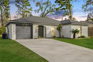 9818 Degas Ln, Houston, TX 77016 - Photo 1
