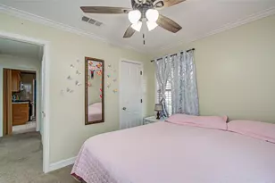 8651 Flossie Mae St, Houston, TX 77029 - Photo 20
