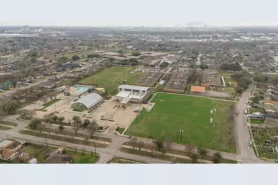 8651 Flossie Mae Street, Houston, TX 77029 - Photo 46