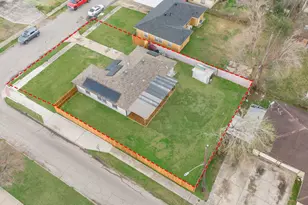 8651 Flossie Mae St, Houston, TX 77029 - Photo 40