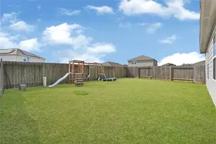13434 Treshill Ct, Houston, TX 77049 - Photo 24