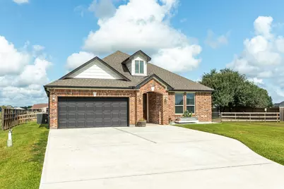 1428 Palamino Trail, Angleton, TX 77515 - Photo 4