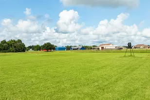 1428 Palomino Trail, Angleton, TX 77515 - Photo 38