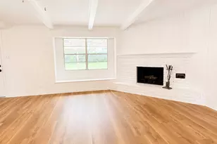 10223 Knoboak Dr, Houston, TX 77043 - Photo 6