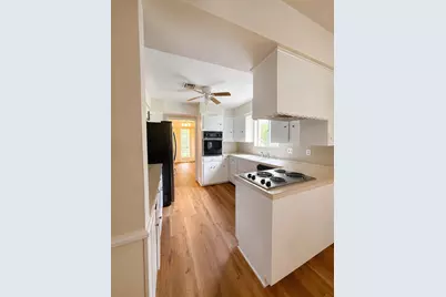 10223 Knoboak Drive, Houston, TX 77043 - Photo 4