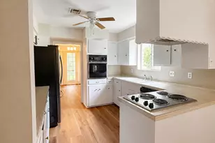 10223 Knoboak Dr, Houston, TX 77043 - Photo 4