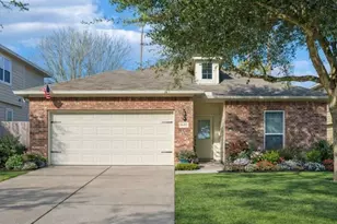 18452 Sunrise Maple Dr, Montgomery, TX 77316 - Photo 1
