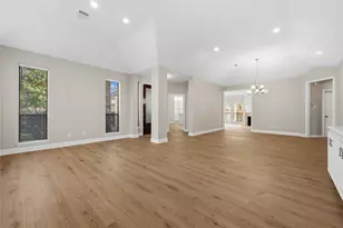 3203 Village Falls Ct, Kingwood, TX 77339 - Photo 6