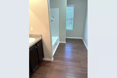 835 Darbydale Crossing Lane, Houston, TX 77090 - Photo 18