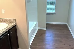 835 Darbydale Crossing Ln, Houston, TX 77090 - Photo 18