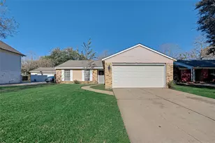 2411 Country Pl Dr, Richmond, TX 77406 - Photo 2