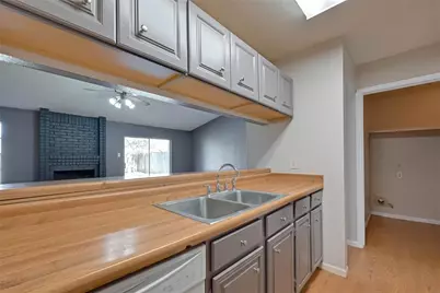 2411 Country Place Drive, Richmond, TX 77406 - Photo 10