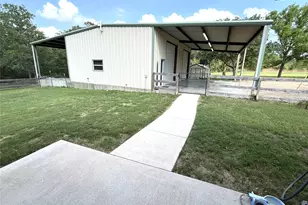 895 Lakeview Dr, Somerville, TX 77879 - Photo 8