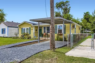 4005 Maury St, Houston, TX 77009 - Photo 1