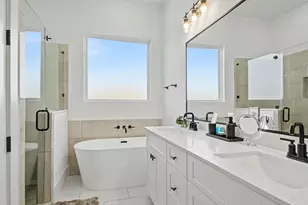 2802 Tierwester St, Houston, TX 77004 - Photo 24