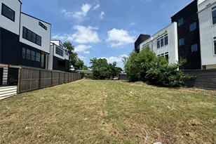 1611 Wheeler St, Houston, TX 77004 - Photo 1