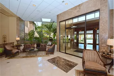 3525 Sage Road #706, Houston, TX 77056 - Photo 4