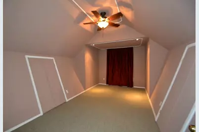 15307 Amesbury Lane, Sugar Land, TX 77478 - Photo 24