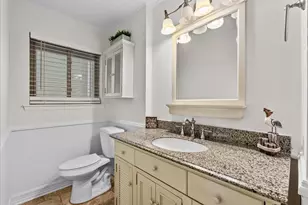 23 Harbor Ln, Kemah, TX 77565 - Photo 22