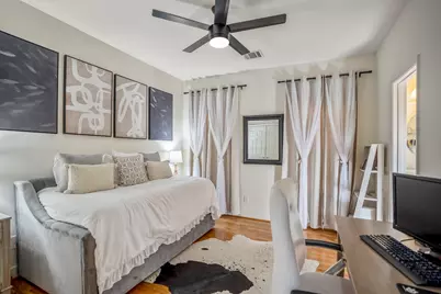 5841 Darling Street #C, Houston, TX 77007 - Photo 6