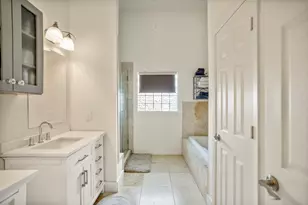 5841 Darling St, Houston, TX 77007 - Photo 32