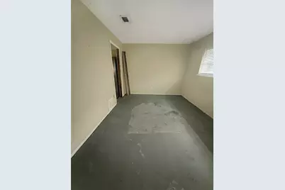 5410 Bungalow Lane, Houston, TX 77048 - Photo 10
