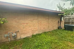 5410 Bungalow Ln, Houston, TX 77048 - Photo 8