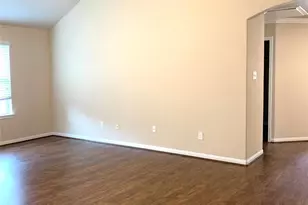 12402 Ridgecrest Dr, Willis, TX 77318 - Photo 6