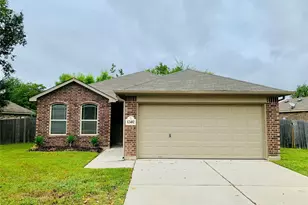 12402 Ridgecrest Dr, Willis, TX 77318 - Photo 1