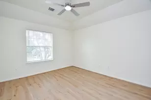 15119 Newfield Bridge Ln, Sugar Land, TX 77498 - Photo 18