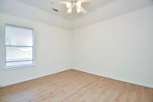 15119 Newfield Bridge Ln, Sugar Land, TX 77498 - Photo 12