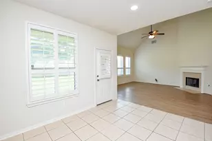 15119 Newfield Bridge Ln, Sugar Land, TX 77498 - Photo 6