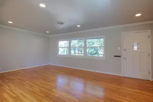 5611 Arboles Dr, Houston, TX 77035 - Photo 4