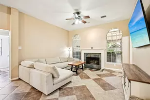 124 Crimson Bay Dr, League City, TX 77573 - Photo 8
