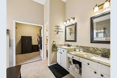 124 Crimson Bay Drive, League City, TX 77573 - Photo 22